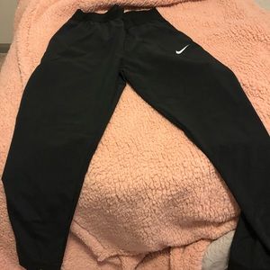 Nike yoga leggings